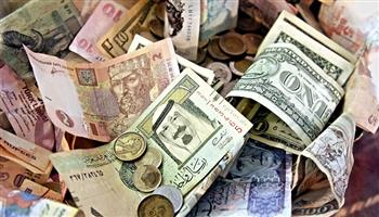تباين أسعار العملات العربية في ختام التعاملات