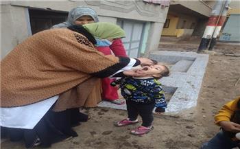 الفرق الطبية تواصل العمل بحملة التطعيم ضد شلل الأطفال بالشرقية