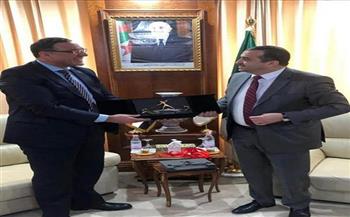 سفير مصر في الجزائر يبحث مع وزير الطاقة الجزائري سبل تطوير التعاون الثنائي بين البلدين