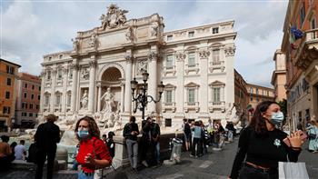 إيطاليا تسجل ارتفاعا حادا في إصابات كورونا