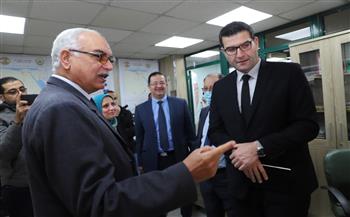 وزير الزراعة اللبناني يشيد بمستوى المعامل المصرية 