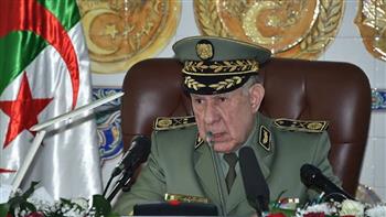 رئيس أركان الجيش الجزائري: النخب الإدارية والعلمية والإعلامية مسؤولة عن حماية الأمن القومي