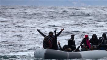 أثينا: 3 قتلى وعشرات المفقودين إثر غرق زورق مهاجرين قبالة اليونان
