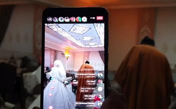 فرح مميكن أحدث التقاليع.. حفل الزفاف على «فيسبوك» والنقوط بـ«تحويل بنكي» (فيديو)