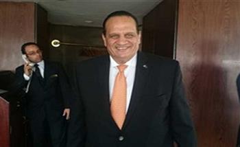 رئيس الاتحادات الإفريقية يتقدم بأوراق ترشحه لرئاسة «الأولمبية المصرية»