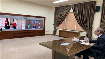 وزير الخارجية الأردني يبحث مع نظيره الياباني تعزيز التعاون بين البلدين