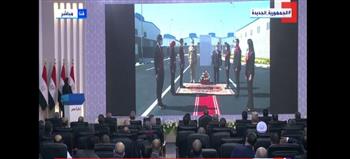 الرئيس السيسي يفتتح مجمعين صناعيين بالأقصر وبني سويف