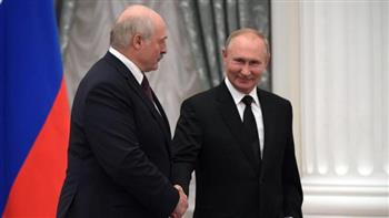 بوتين ولوكاشينكو يبحثان التعاون الدفاعي