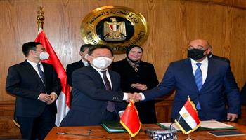 وزيرة التجارة: نسعى لنقل التقنيات والتكنولوجيات الصينية المتطورة للصناعة المصرية