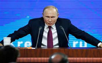موسكو: لن نطلب رفع العقوبات المفروضة من الغرب