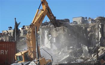 الاحتلال الإسرائيلي يهدم منزلا بالقدس ويشرد 16 شخصًا