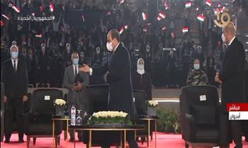 الرئيس السيسي يشهد احتفالية ختام أسبوع الصعيد بأسوان الجديدة (بث مباشر)
