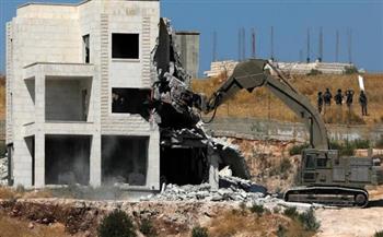 الجرافات الإسرائيلية تهدم منزلاً في القدس 