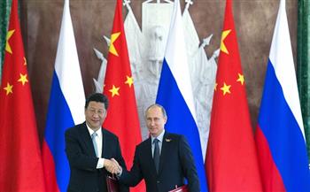 الخارجية الصينية : شي جين بينج يأمل في تطوير التعاون مع روسيا في عام 2022