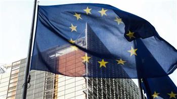 الاتحاد الأوروبي يخفف قيود أوميكرون على القادمين من جنوب إفريقيا