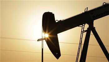 وزير النفط العراقي يتوقع أن يصل سعر النفط الخام فوق الـ75 دولاراً للبرميل