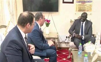 السفير المصري في جوبا يلتقي وزير الخارجية الجنوب سوداني