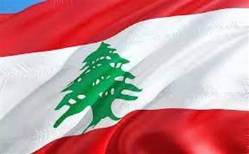 المركزي اللبناني يرفع سعر صرف السحب بالدولار إلى 8 آلاف ليرة