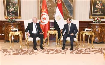 السيسي يبحث مع نظيره التونسي قضايا إقليمية ودولية بقصر الاتحادية اليوم