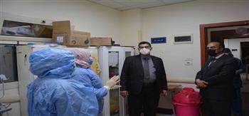 نائب محافظ المنيا يتفقد قسم العزل والأعمال الإنشائية بمستشفيي الحميات ومصر الحرة