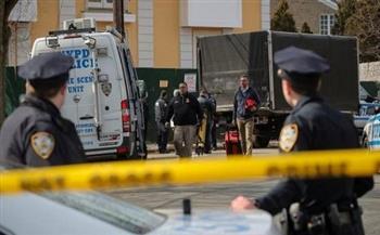 مصرع شخص وإصابة اثنين آخرين إثر في حادث إطلاق نار بنيويورك