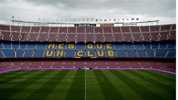 برشلونة يتمسك بإقامة بطولة «السوبر ليج»