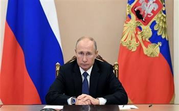 بوتين يبحث هاتفيا مع رئيس وزراء أرمينيا الوضع في كاراباخ