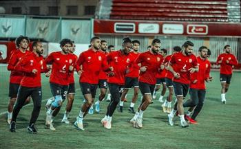 تفاصيل اجتماع موسيماني مع لاعبي الأهلي قبل مواجهة المصري 