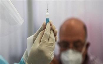 تجهيزات مكثفة بأرض المعارض استعدادا لتطعيمات كورونا.. وأطباء: خطوة تحمى المواطنين من الوباء