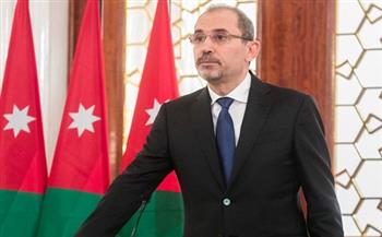 وزير الخارجية الأردني ونظيره الإيرلندي يبحثان هاتفيا العلاقات الثنائية