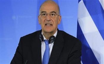 وزير الخارجية اليوناني يبحث مع نظيره الصربي العلاقات بين البلدين