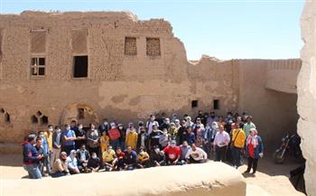  الشباب والرياضة  تنظم جولة لأعضاء برلمان طلائع مصر لزيارة المعالم الأثرية بالوادي الجديد