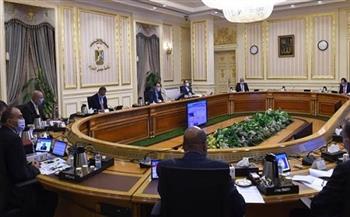 مجلس الوزراء يبدأ اجتماعه الأسبوعي لمناقشة تشديد تطبيق إجراءات مواجهة كورونا