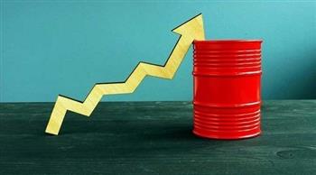 ارتفاع أسعار النفط بفضل البيانات الأمريكية القوية