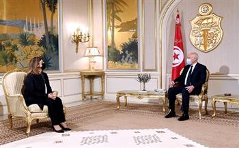 الرئيس التونسي يبحث مع وزيرة الخارجية الليبية تطوير الشراكة بين البلدين