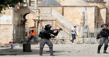 الشرطة الإسرائيلية تنسحب من المسجد الأقصى بعد اقتحام استمر 4 ساعات