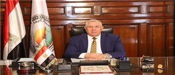 وزير الزراعة يهنئ مزارعي وفلاحي مصر بمناسبة عيد الفطر المبارك