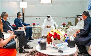 وزيرا السياحة والطيران المدني يبحثان مع رئيس هيئة دبي للطيران سبل التعاون المشترك    