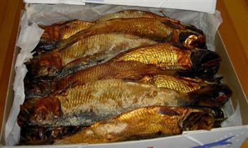 قبل شم النسيم.. «خبير قانوني» يكشف عقوبة بيع الأسماك الفاسدة