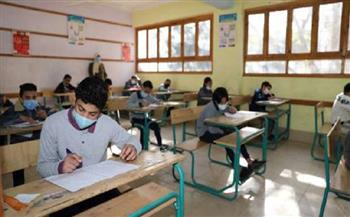 الحكومة تنفي تأجيل امتحانات الفصل الدراسي الثاني للشهادة الإعدادية
