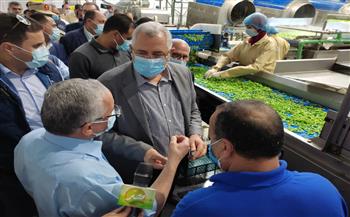 وزير الزراعة: على الشعب المصري أن يفخر بحجم المشروعات الزراعية الضخمة
