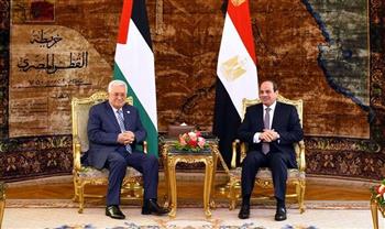 الرئيس الفلسطينى يشكر «السيسي» على جهود مصر لتهدئة الأوضاع وإعمار قطاع غزة