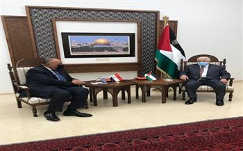 شكري لأبو مازن: مصر ستواصل مساعيها لدعم الشعب الفلسطيني