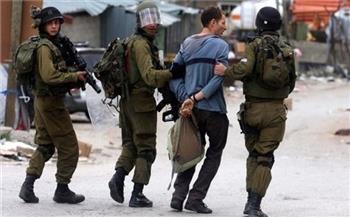 الاحتلال الاسرائيلي يعتقل 20 فلسطينيا من الضفة الغربية