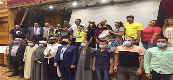 محافظة المنيا تختتم عرض مسرحية "ولاد البلد" بمشاركة أسر الشهداء والمصابين