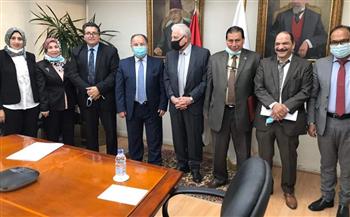  محافظ جنوب سيناء ووزير المالية  يبحثان الدعم المالي للمحافظة
