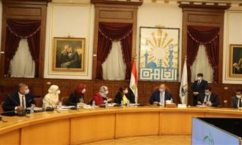محافظ القاهرة يلتقي وفد ممثلى البرنامج الرئاسي للتأهيل للقيادة