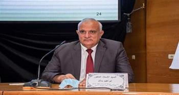 نائب رئيس جامعة طنطا الأسبق يطالب بالاستفادة من الخبرات السابقة فى مواجهة الأزمات