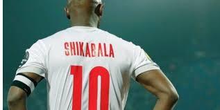 لاعب بيراميدز يعلق على قميص شيكابالا «الساحر»