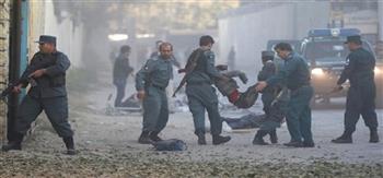 إصابة 21 شخصًا في انفجار قنبلة بالقرب من مدرسة غربي أفغانستان